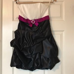 Sexy Jessica McClintock Strapless Cocktail Dress
